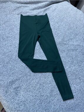 Savage X Fenty High-Waisted Dark Green Active Leggings